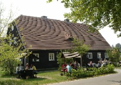 Gaststätte und Pension „Forsthaus am Erlichthof“